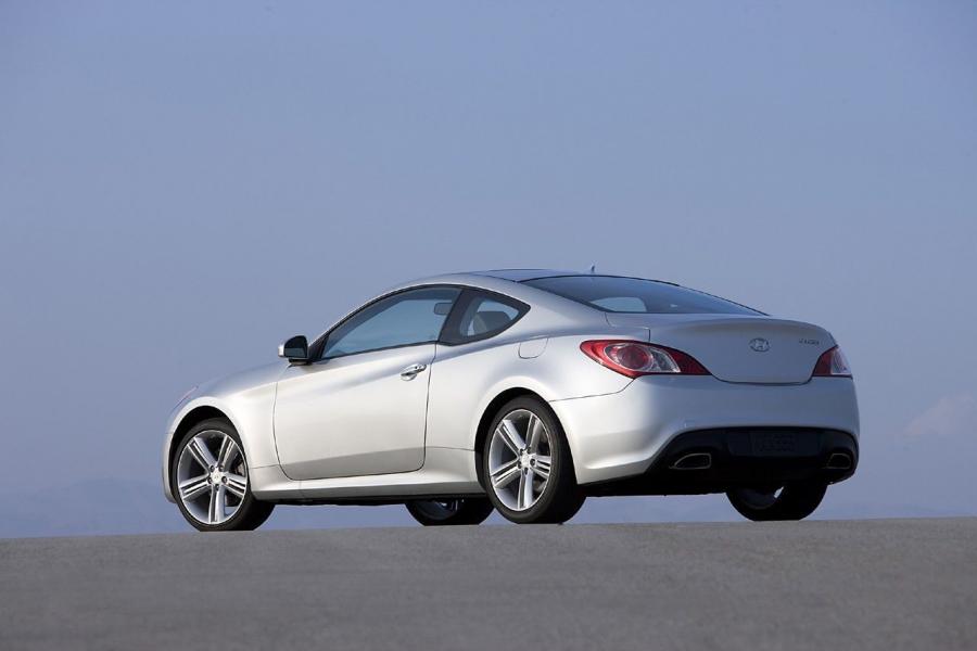  Hyundai Genesis Coupe 2008 года  (фото 28 из 35)